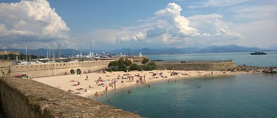 2 Bedroom Modern Apartment In Antibes With Sea View Exterior photo